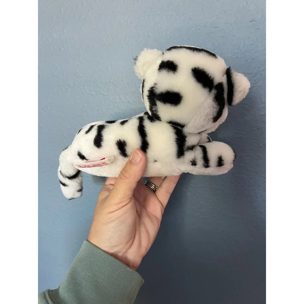 Dakin Plush Dalmatian Dog‎ Stuffed Animal Toy Blue Eyes Black Spots Adorable
